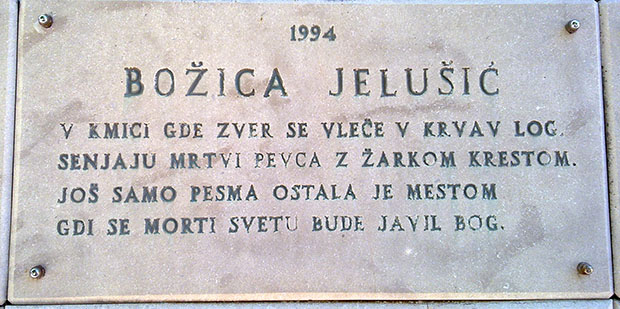 poezija u kamenu