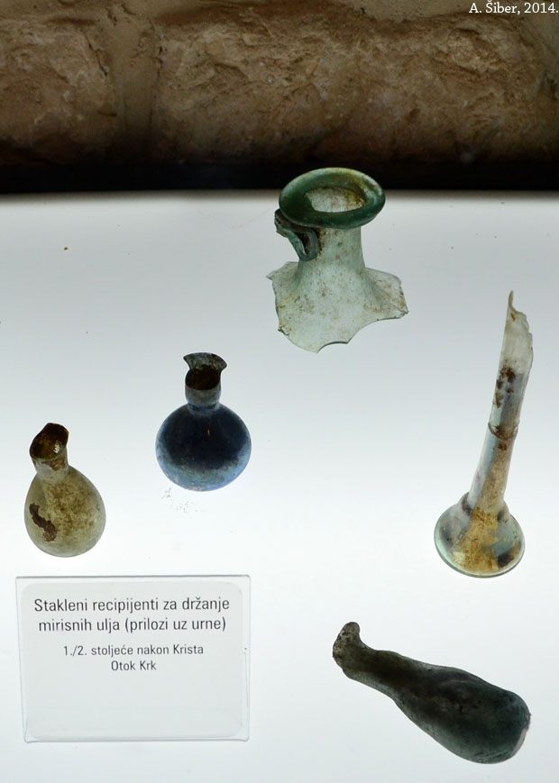 Košljun, muzej, staklo
