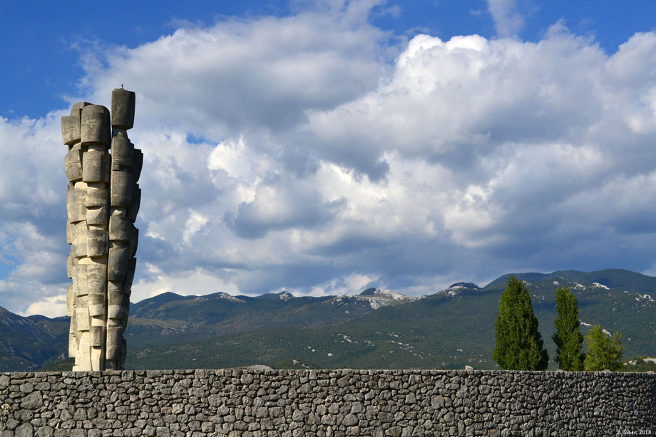 Rijeka, Soboli, spomenik