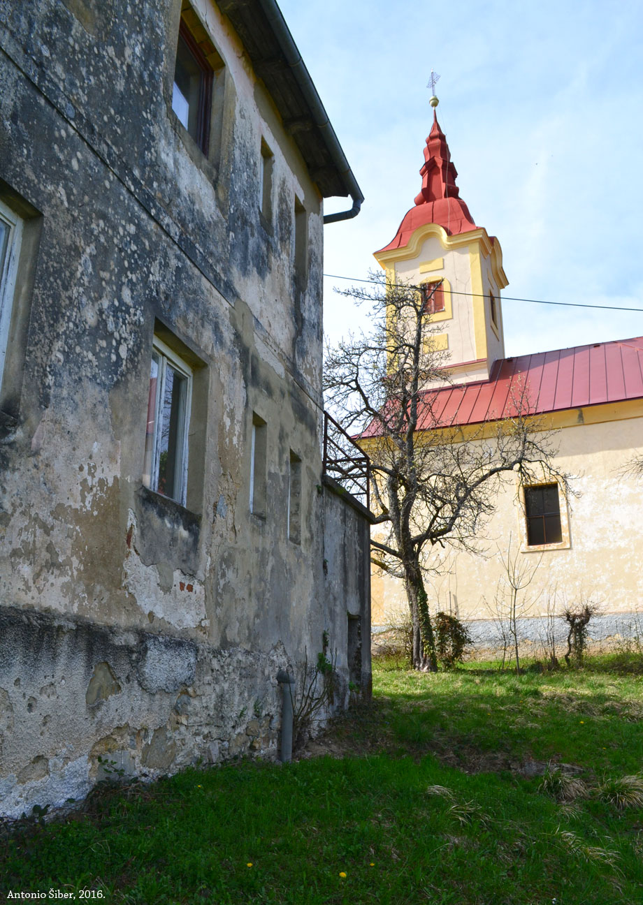 Kašt, crkva