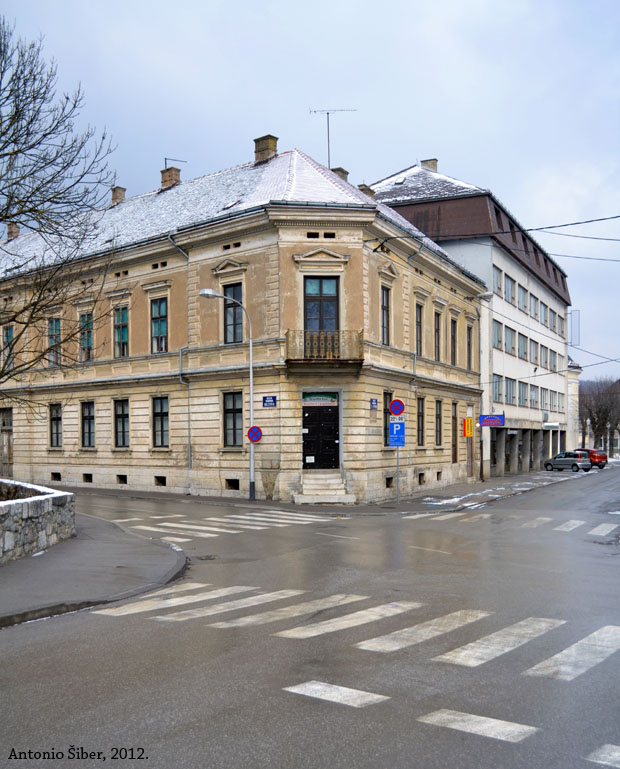 Pored mosta