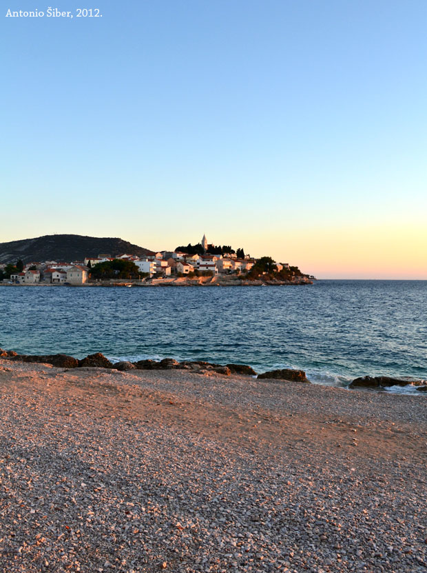 Primošten u predvečerje