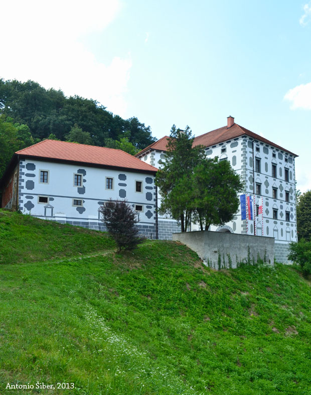 Dvorac Strmol