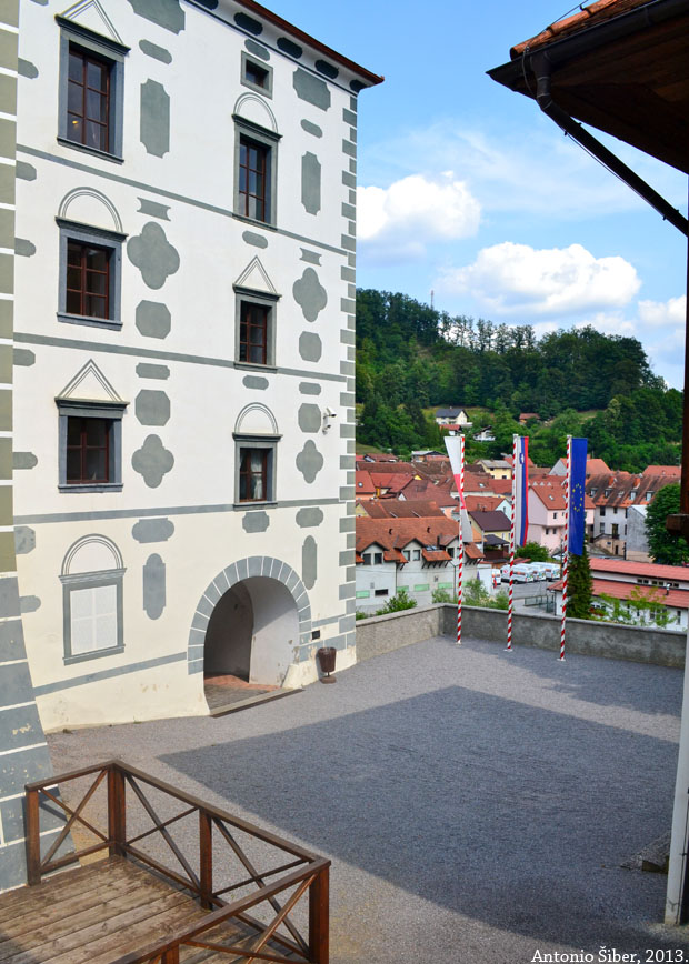 Dvorac Strmol