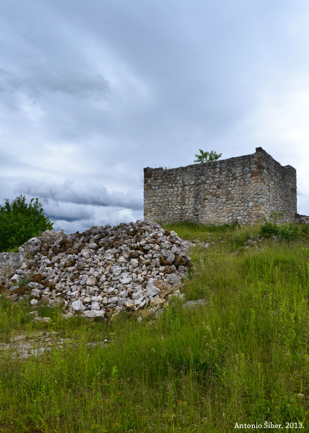 Stari grad 2