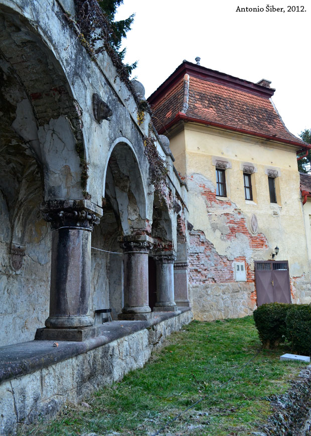 Pribic, dvorac