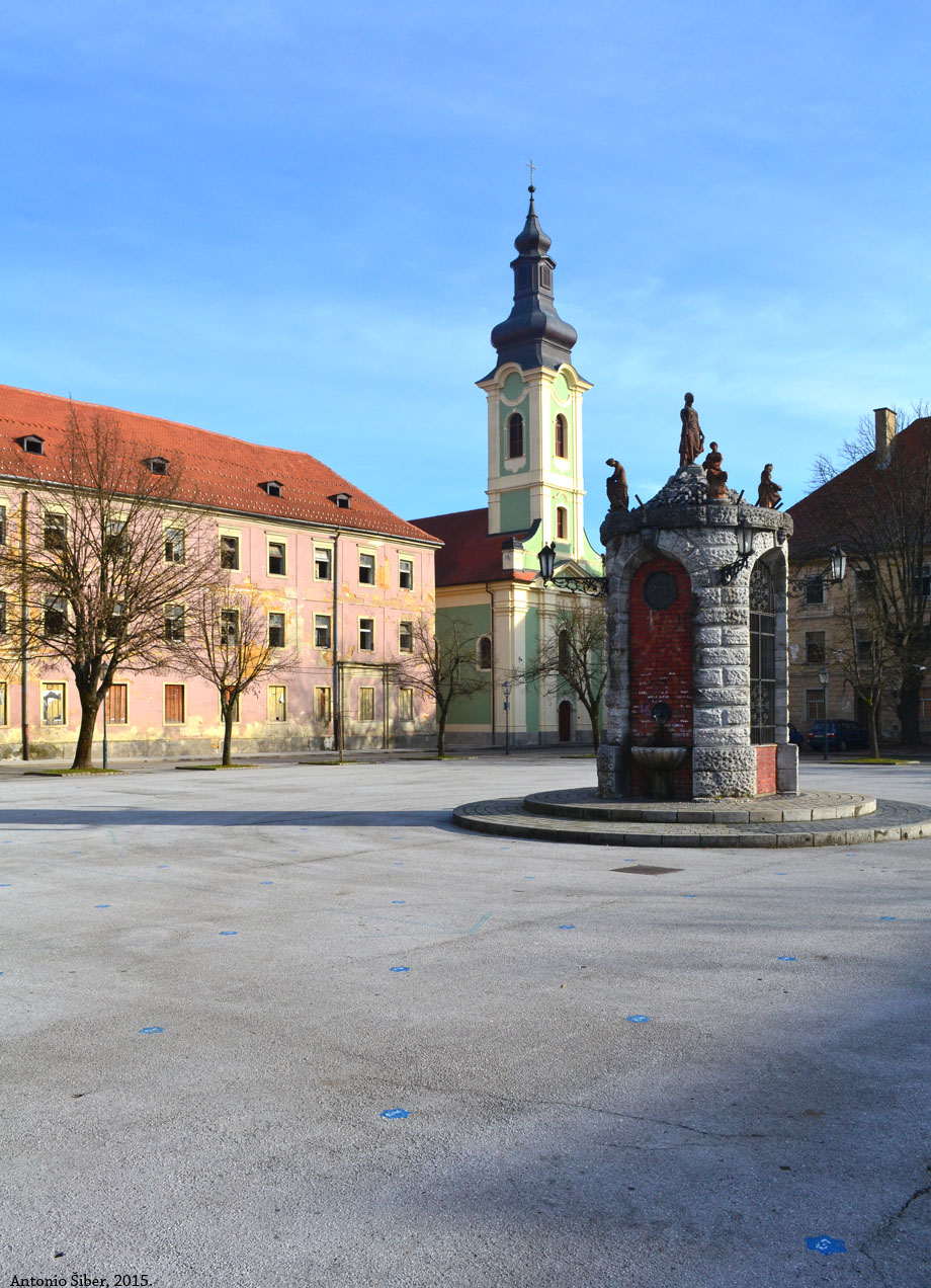 Karlovac, pusti trg