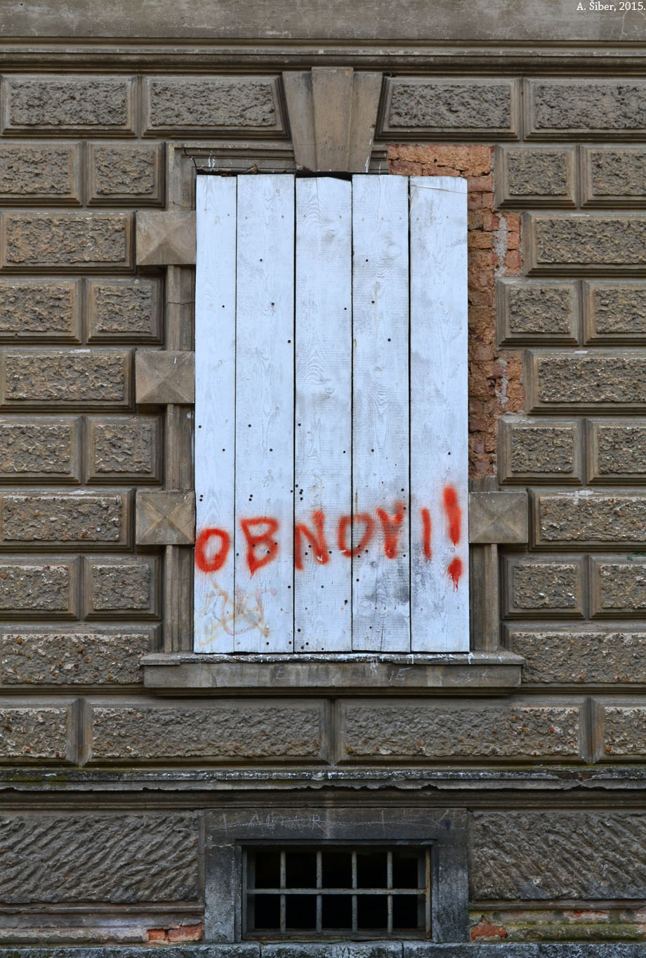 Karlovac, zakucani prozor