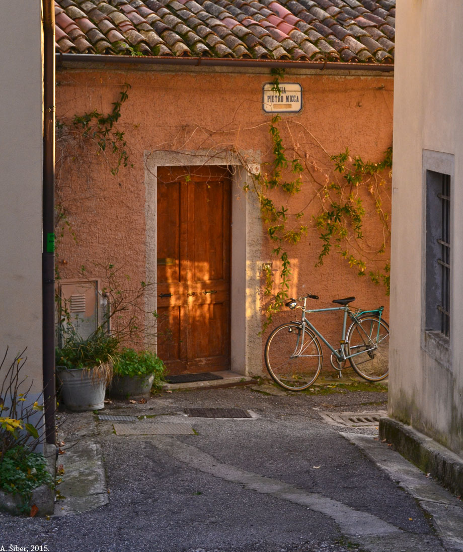 San Daniele. Via Pietro Micca.