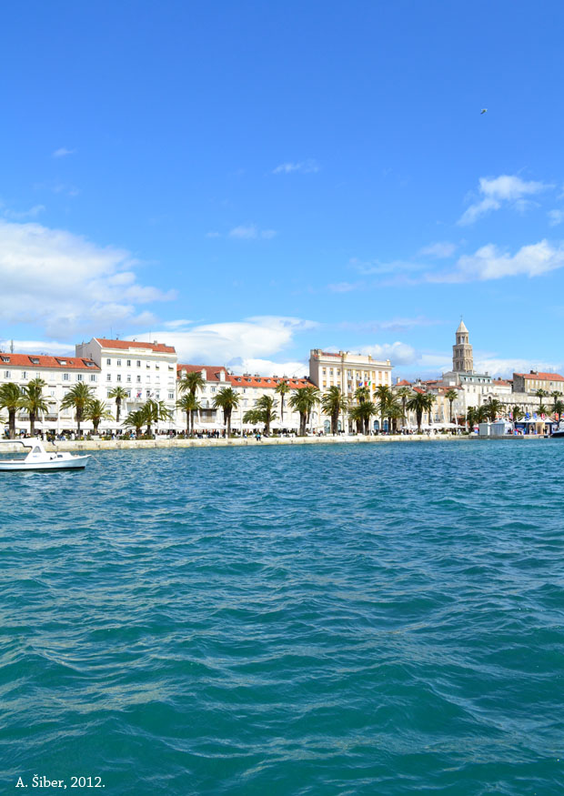 Split, pogled preko puta