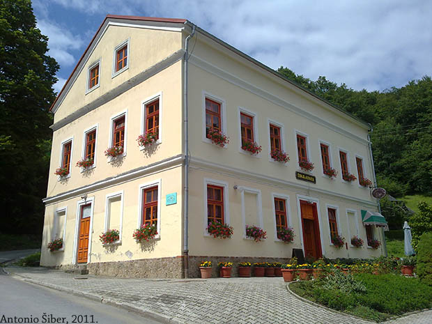 čokoladnica, Olimje