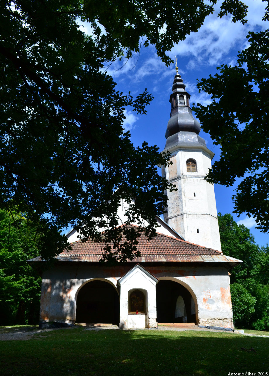 Vinica, Žeželj, crkva