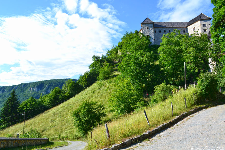 Kostel