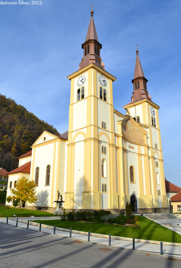 Pregrada, crkva