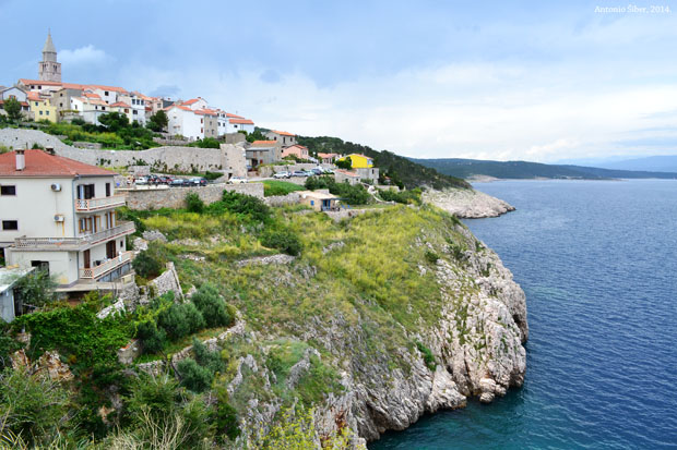 Vrbnik nad morem, pogled