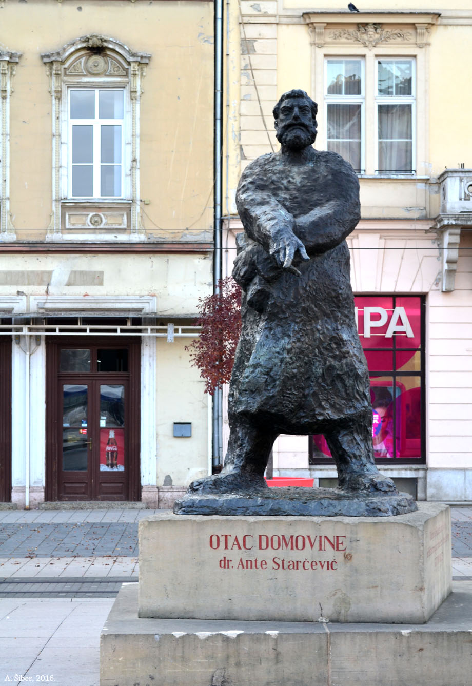 Kip Ante Starčevića, Osijek