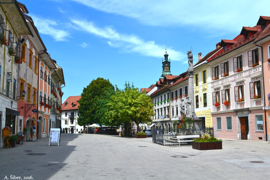 Škofja Loka, trg